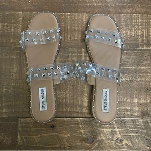 Steve Madden unini flat sandal